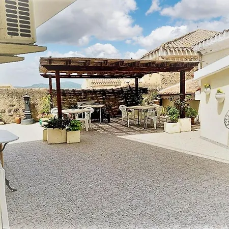 Charming In Apartment *